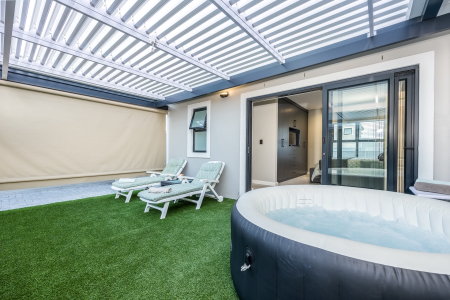 3 Bedroom Property for Sale in Protea Heights Western Cape